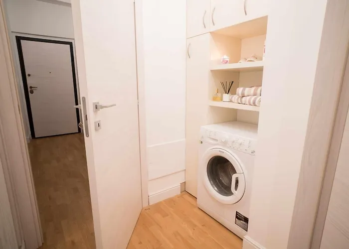 아파트 Due Passi Da Stazione Coffee + Wifi *