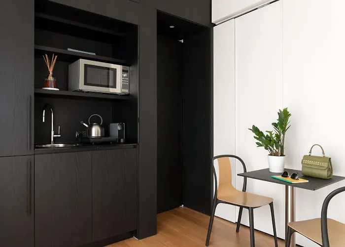 Bmore Duomo - Luxury Near Duomo 4*