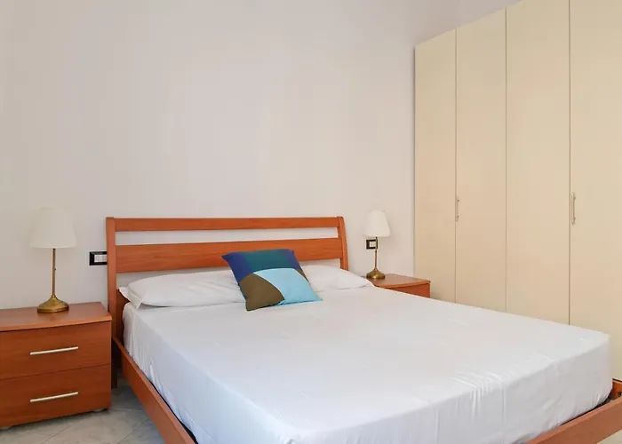 Guesthost - Stazione Cozy And Functional Flat * Milán