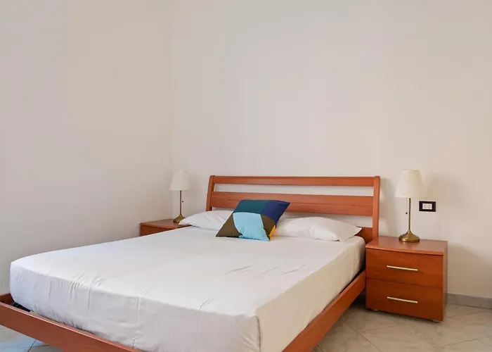 Guesthost - Stazione Cozy And Functional Flat *