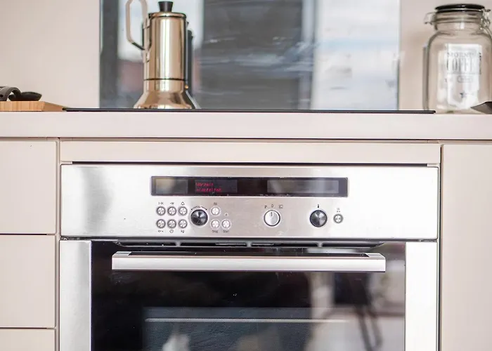 The Rent - Bright Two-bedroom In De Amicis شقة