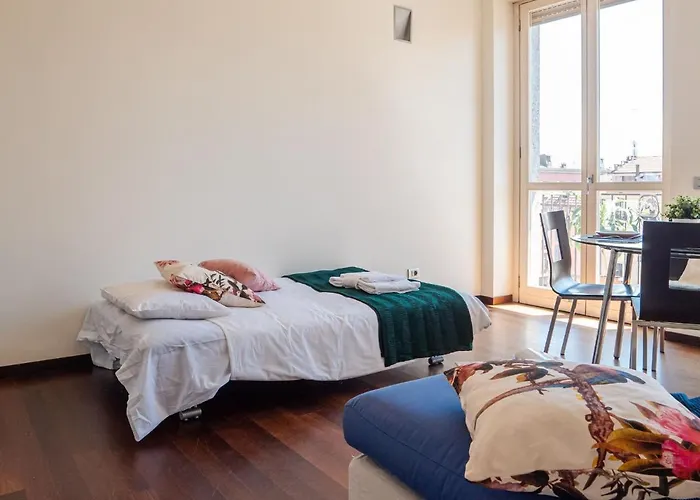 The Rent - Bright Two-bedroom In De Amicis 公寓 *
