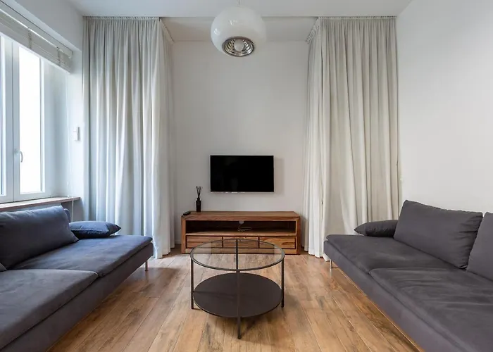 Easytopstay - Tricolore Modern And Cozy Апартаменты *