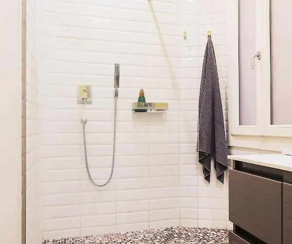 Porta Romana Modern And Cosy Appartement