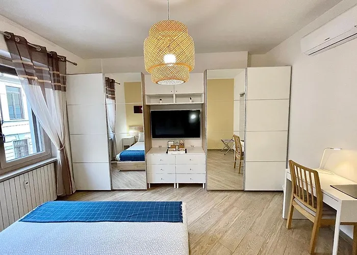 Pensión Milanholidays 4*