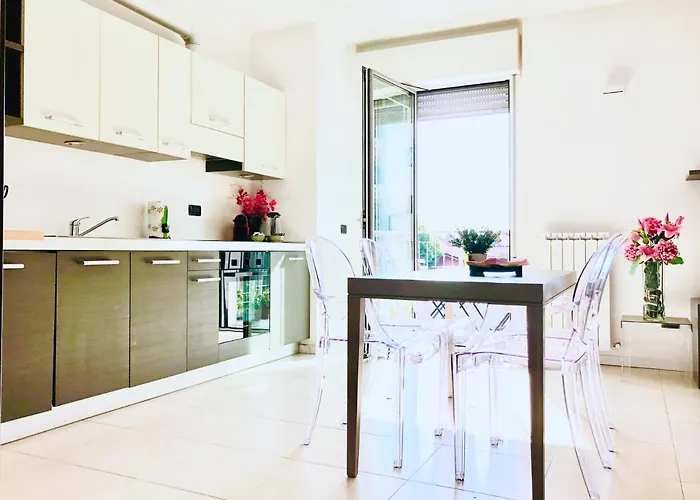 아파트 Stepandgo Navigli *