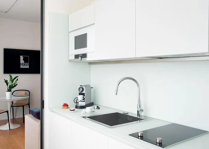 Apart Otel Bmore Duomo - Luxury Near Duomo Milano