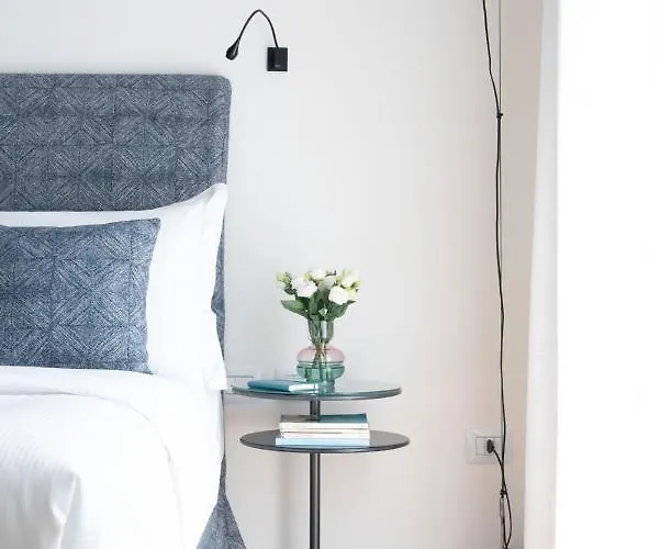 Bmore Duomo - Luxury Near Duomo Apart Otel Milano