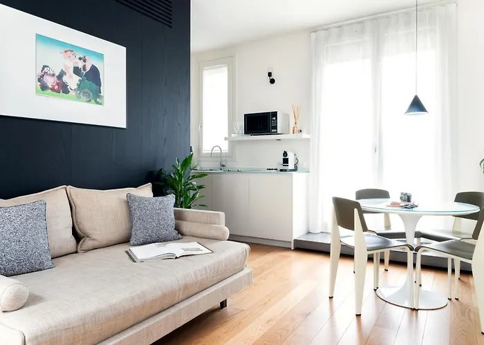 Apart Otel Bmore Duomo - Luxury Near Duomo Milano