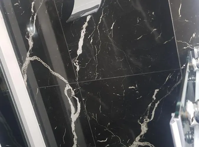 Black & White Σπίτι διακοπών