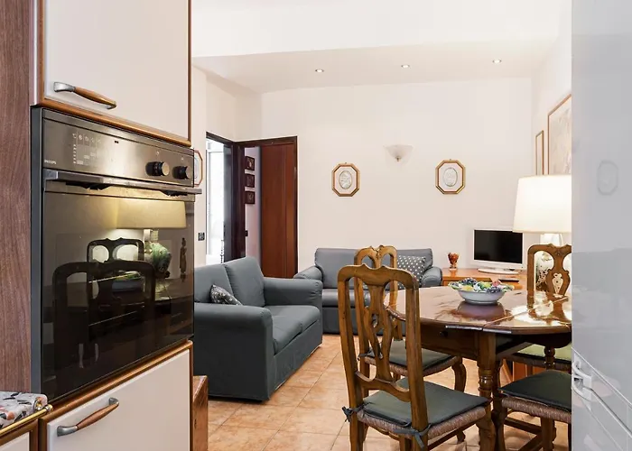 Apartamento Hostmate - - Via Rovereto *