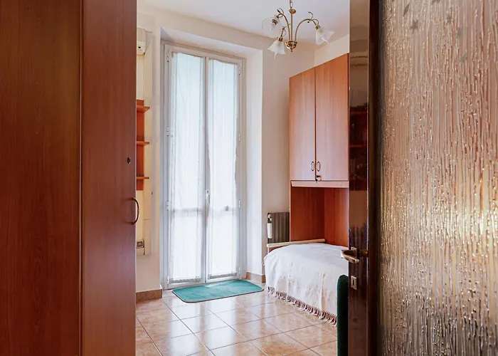 Apartament Hostmate - - Via Rovereto Mediolan
