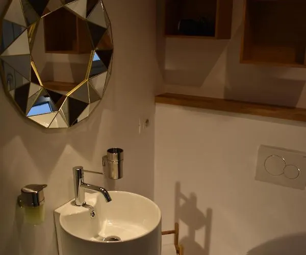 Apartamento Bruzzanese Milán