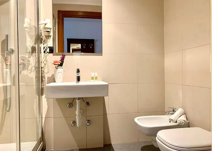 Astrid Hotel 2*