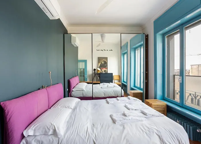 The Blue Nest With A View - 7th Floor- Via Palestrina * Milão