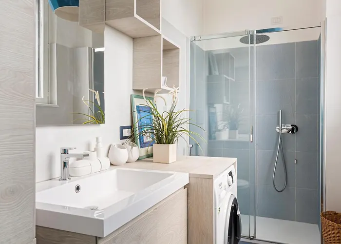 The Blue Nest With A View - 7th Floor- Via Palestrina