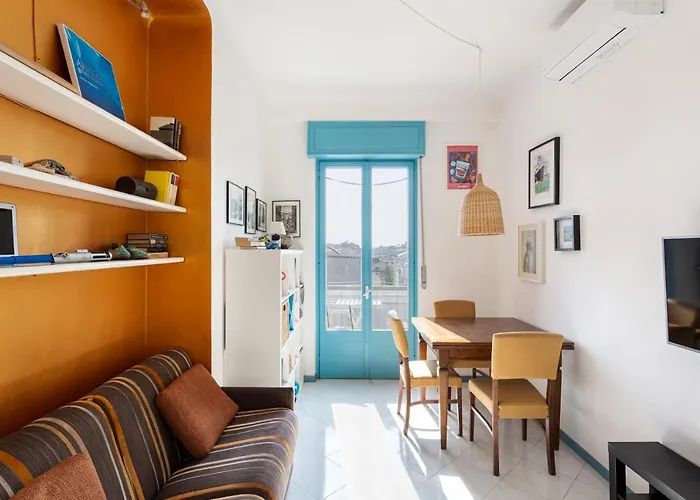 The Blue Nest With A View - 7th Floor- Via Palestrina Milão