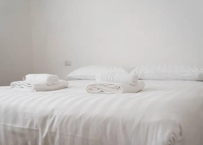 Mico 1 Bedroom - Youhosty *