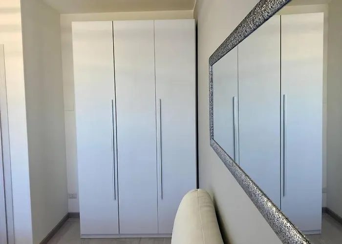 Apartman In - Bicocca Near Milánó