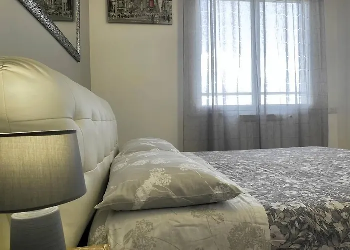 In - Bicocca Near Apartman