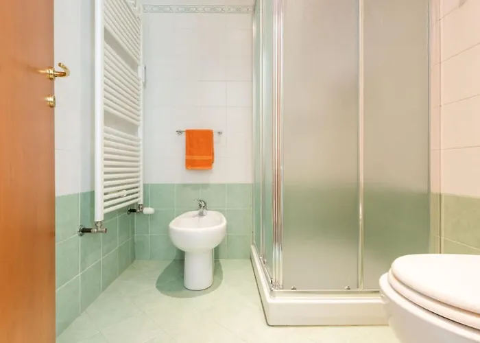 Kibilu - Piazzale Archinto - Stazione Garibaldi - Zona Isola ميلان