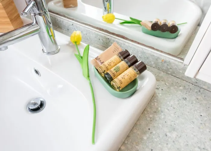 Kibilu - Piazzale Archinto - Stazione Garibaldi - Zona Isola