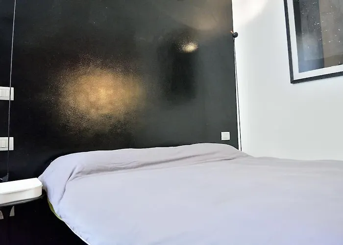 Youhosty - Del Lauro 6