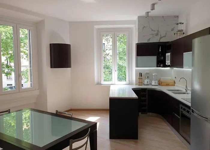 Your Lovely Porta Venezia -7 Guests アパート