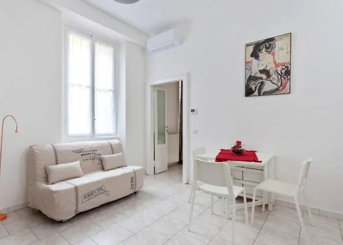 Isola And Zara Comfortable Apartmán *