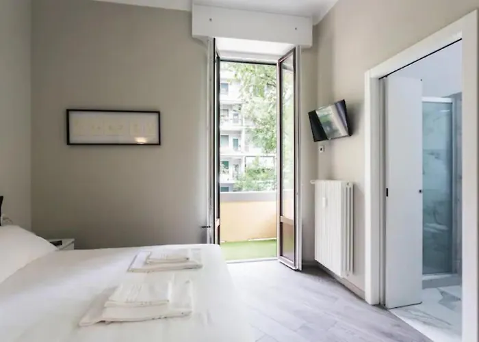 アパート Citta Studi Bright And Stylish Flat With Balcony *