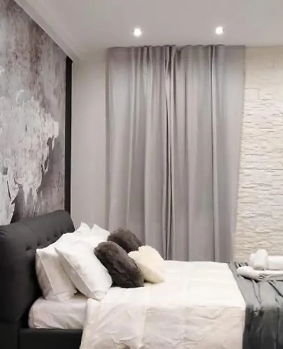 Center Porta Romana Couette-café Milan