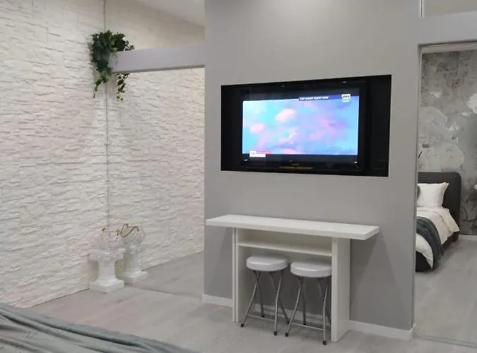 Center Porta Romana Couette-café 3*