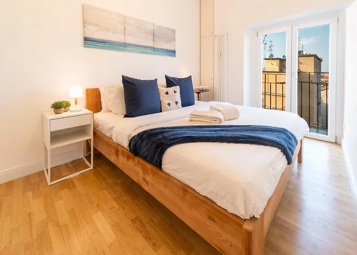 Due Passi Da Stazione Coffee + Wifi * 밀라노