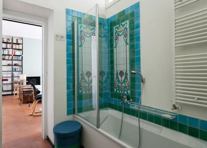 Guesthost - Porta Ticinese Balcony *