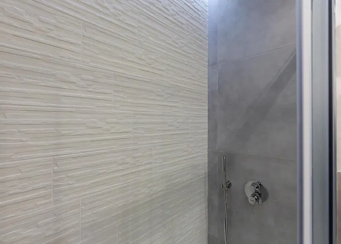 House San Cristoforo M4 * Milano