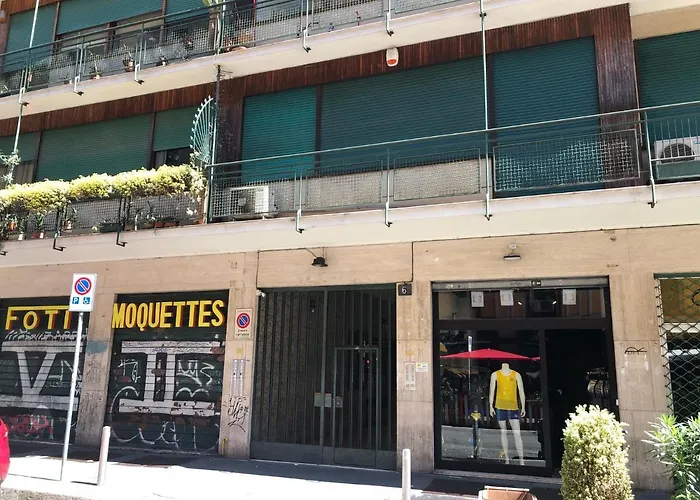 Elegant In Center * Milano