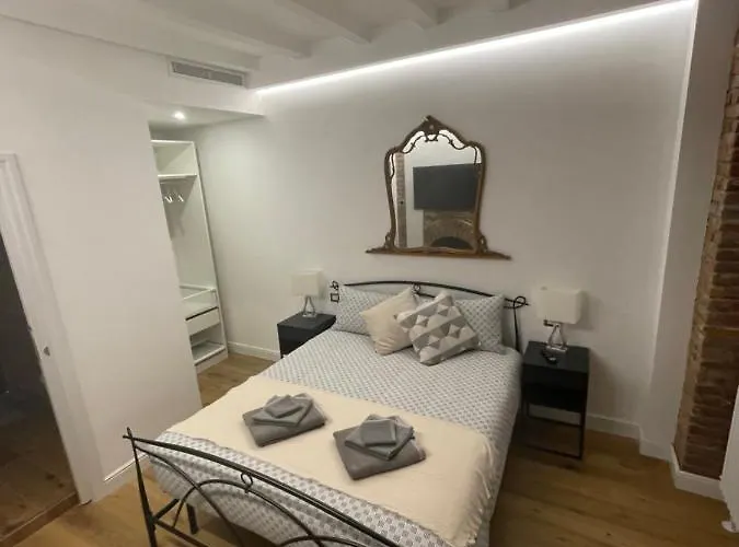 Luxury In Center Milano