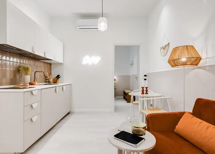 Casa vacanze Easylife - - Gregorio 17 - Porta Venezia Milano