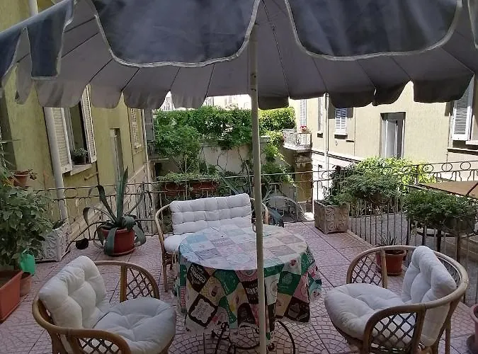 Isola Bi Nocleg ze śniadaniem *