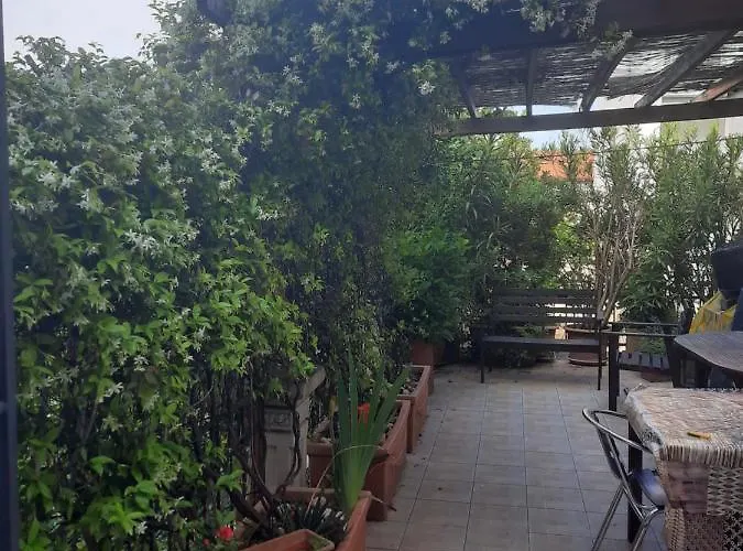Amazing Flat With Terrace Милан
