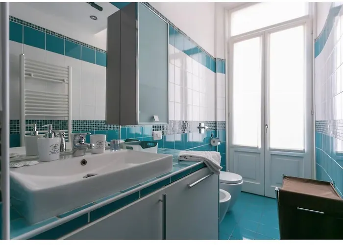 Splendido Bilocale In Via Orti - A Pochi Metri Dal Policlinico Appartamento *