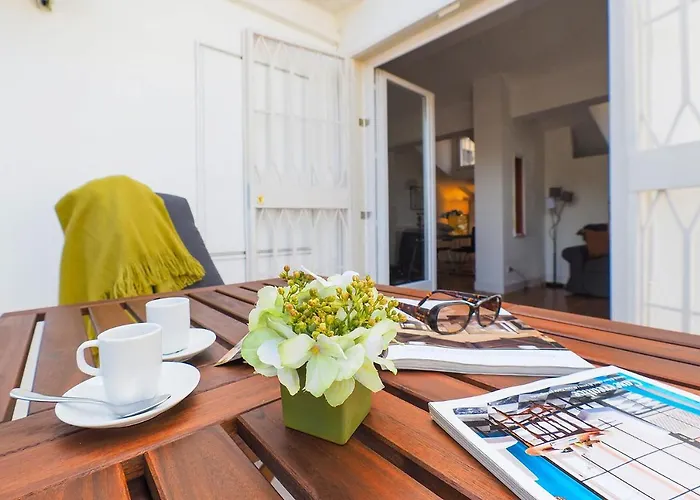 Contempora - Lanzone 5 * Milán