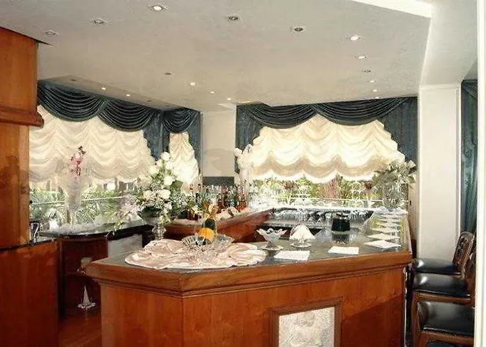 Ascot 4* Mailand