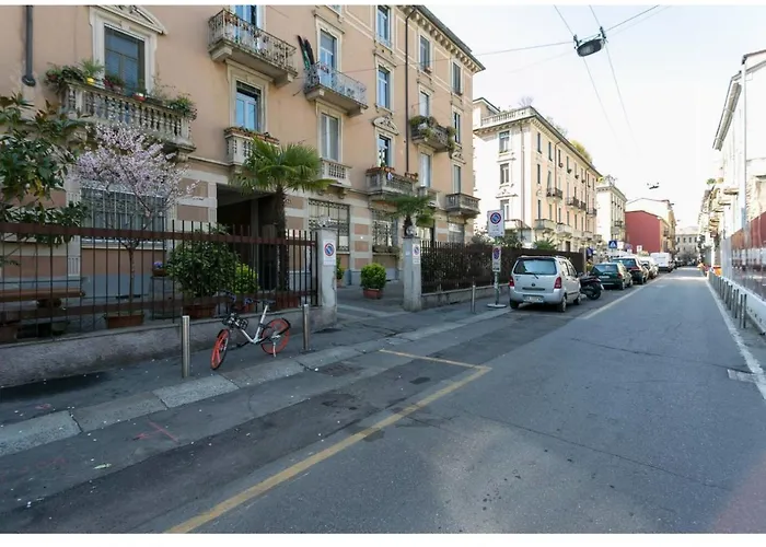 Splendido Bilocale In Via Orti - A Pochi Metri Dal Policlinico Lägenhet