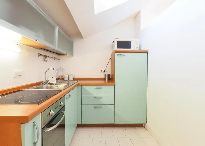 Contempora - Lanzone 5 Apartmán Milán