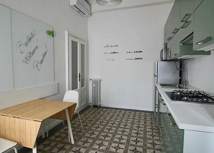 Lacaralele1 Apartamento