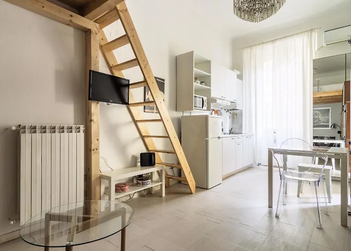 Charming Nest In The Heart Of Milano-isola Apartment