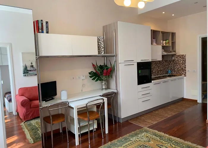 公寓 Bilocale Appena Ristrutturato - Stazione 米兰