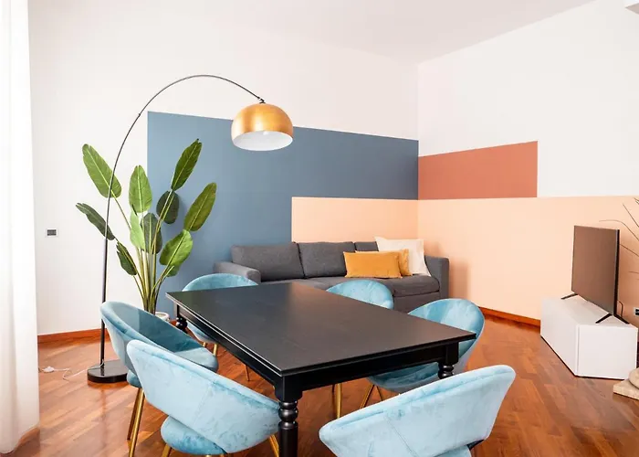 Two-bedroom Near Corso Indipendenza Milano