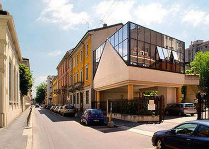 New Generation Navigli Vandrarhem *